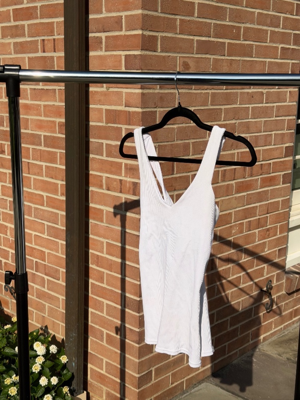 All Athletic V-Neck Top (Size L)